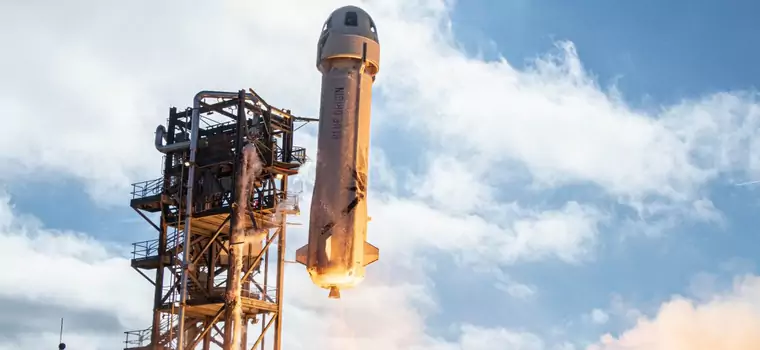 Jeff Bezos poleci w kosmos. Ile to kosztuje i co trzeba zrobić? Kosmiczna turystyka w 2021