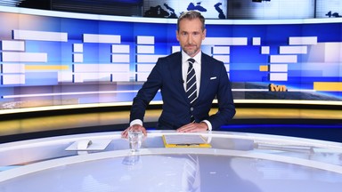 Nietypowe zakończenie "Faktów" TVN. Piotr Kraśko złożył życzenia... Polsce