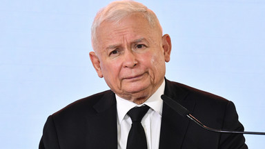 Co stoi za słowami Kaczyńskiego o reparacjach? Komorowski ma teorię