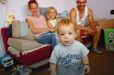 Miloš je prohodao, pun je duha i željan igre, ostavljajući za sobom pakao koji je prošao 