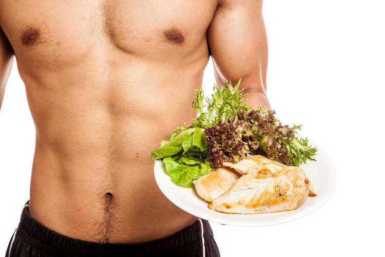 Nie warto przesadzać z ilością białka w diecie
