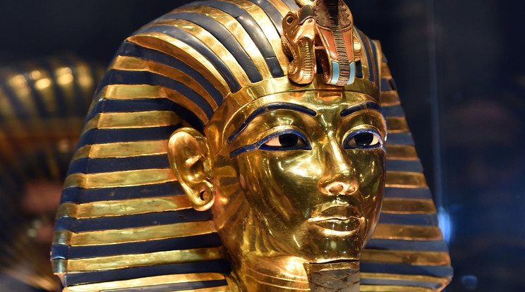 Egyes vélemények
szerint Tutanhamon halotti maszkja az anyjáé volt /Fotó: AFP