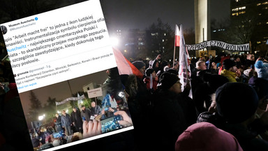 "Szczepienie czyni wolnym" na banerze posłów Konfederacji przed Sejmem. Jest reakcja Muzeum Auschwitz