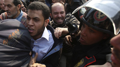 Egipt: znany aktywista i bloger skazany na 15 lat więzienia