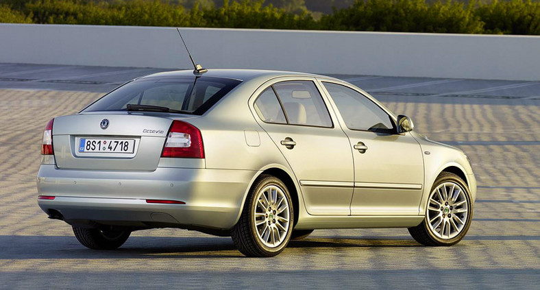 Paryż 2008: Škoda Octavia po liftingu już odkryta (fotogaleria)