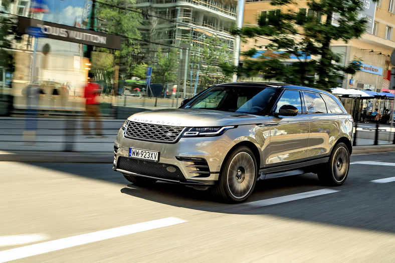 Range Rover Velar D300 - zachwyca niemal w każdym calu