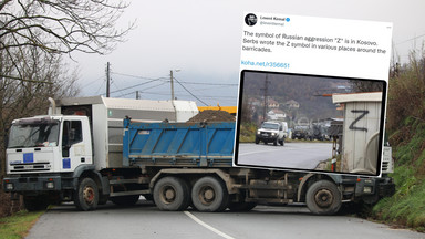 Zauważyli znaki armii Putina w miejscu innego konfliktu. Malują je na barykadach