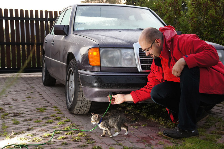 Montaż elektrycznego ogrzewania postojowego. Radzimy, jak ogrzać auto prądem