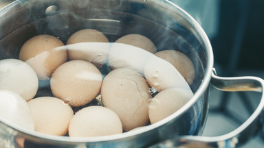 5 trików z jajkami. Koniecznie wypróbujcie je przed Wielkanocą
