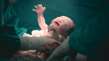 Kobieta po przeszczepie macicy od zmarłej, urodziła córkę. Drugi taki przypadek na świecie