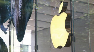 Kontrowersyjna decyzja firmy Apple. Ogranicza ważną funkcję używaną przez protestujących w Chinach