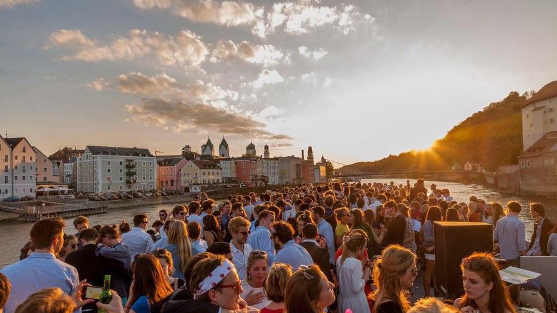 Wo die besten Partys in Passau laufen - Noizz