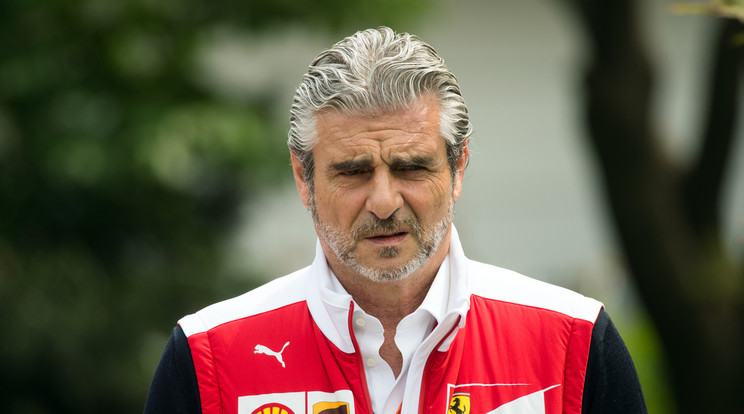 Maurizio Arrivabene második szezonját tölti a Ferrarinál csapatvezetőként /Fotó: AFP