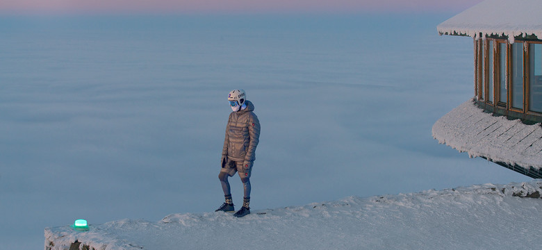 Śnieżka na zdjęciach warszawskiego fotografa. Góra niczym planeta z "Gwiezdnych wojen"