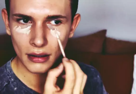 Makijaż dla chłopaka? Polski internet chyba jeszcze nie jest na to gotowy
