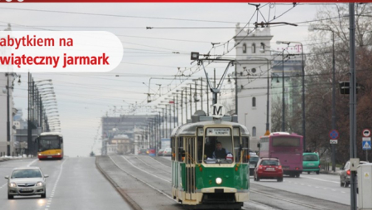 Zarząd Transportu Miejskiego przygotował mikołajkowy prezent dla mieszkańców stolicy. W sobotę, 6 grudnia, uruchomi specjalną linię tramwajową M. Pasażerowie będą mogli podróżować po mieście zabytkowymi pojazdami.