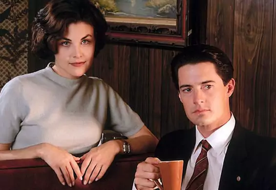"Miasteczko Twin Peaks” to serial mocny jak "cholernie dobra kawa”