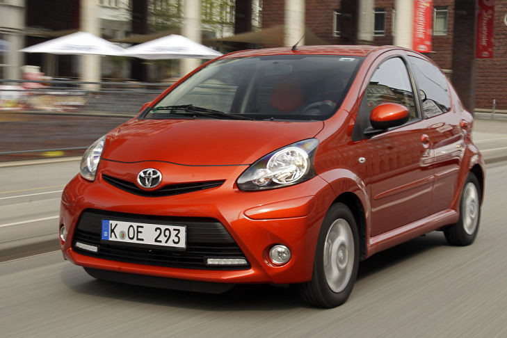 Toyota Aygo Connect (68 KM) 