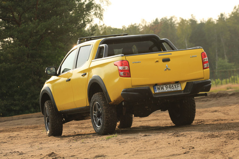 Mitsubishi L200 Monster - potwornie pracowity