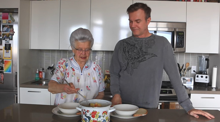 89 éves nagymama a sztár/ Fotó: Youtube