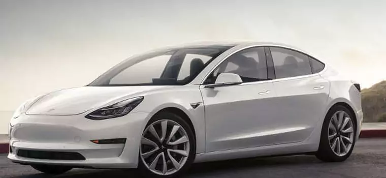 Tesla wyposaża swoje auta w sprzęt do ulepszonego AutoPilota