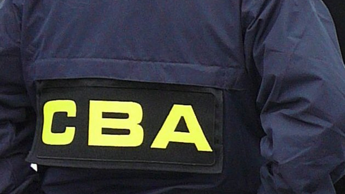 "Gazeta Wyborcza": Agenci CBA udawali biznesmenów. Chcieli złapać urzędników z Gdyni. Stracili przy tym kontrolę nad 100 tys. złotych przeznaczonymi na kontrolowaną łapówkę.