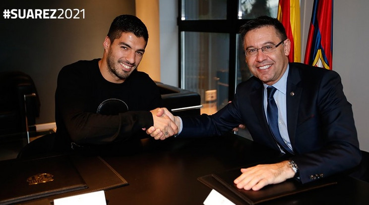 Suarez 2021-ig hosszabbított a Barcelonával /Fotó: Twitter - FC Barcelona