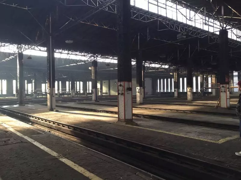 Opuszczona część dworca PKP w Poznaniu przed przemianą