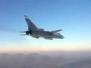 Bombowiec Su-24 (zdjęcie ilustracyjne)