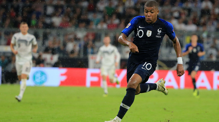 Kylian Mbappé a németek elleni Nemzetek Ligája taálkozón is remekül futballozott /Fotó: Northfoto