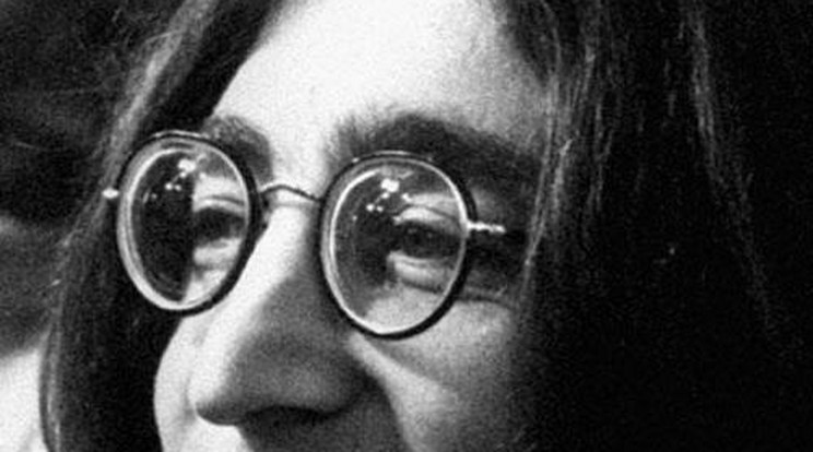 Férfira vágyott John Lennon?