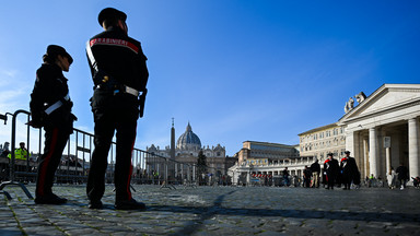 Czerwona strefa na pogrzebie Benedykta XVI. Watykan uruchomił potężną procedurę