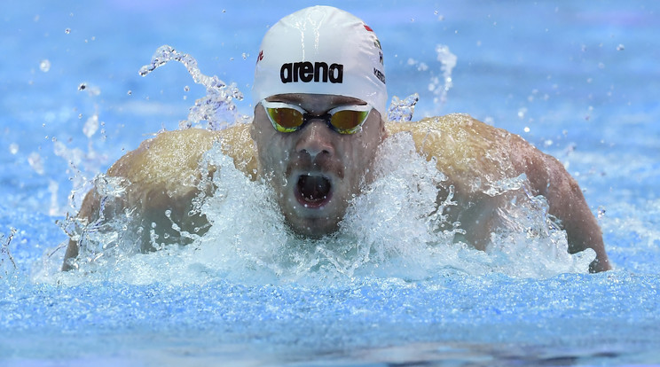 Kenderesi Tamás a férfi 200 méteres pillangóúszás előfutamában a 18. vizes világbajnokságon a dél-koreai Kvangdzsuban / Fotó: MTI/Kovács Tamás