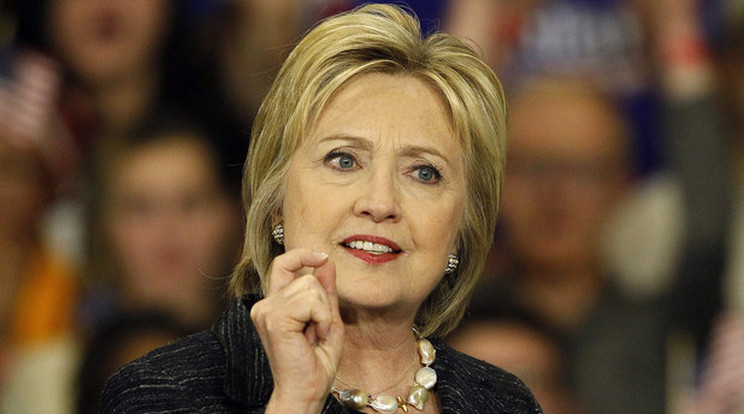Hillary Bill Clintonra bízná a gazdaság fellendítését / Fotó: MTI/EPA