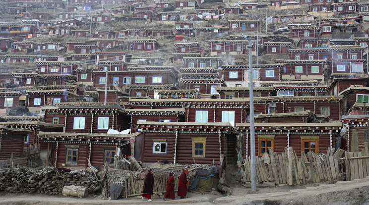 Újabb épületrombolásba fog a kínai kormány Tibetben /Fotó: Europress-GettyImages