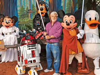 Tworzenie magii to nie jest zajęcie dla amatorów. Kiedy ponad dziesięć lat temu łączyliśmy Lucasfilm z Disneyem, byłem zachwycony możliwością zostania udziałowcem kultowej marki w świecie filmu – mówi George Lucas.