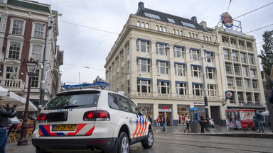 Studio holenderskiej telewizji ewakuowane. Dziennikarzom grożą gangsterzy