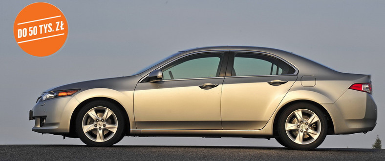 Honda Accord VIII: polecana wersja 2.0/156 KM; 2010 r. Cena: 48 500 zł 