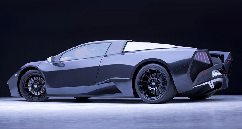 Arrinera: superauto z Polski