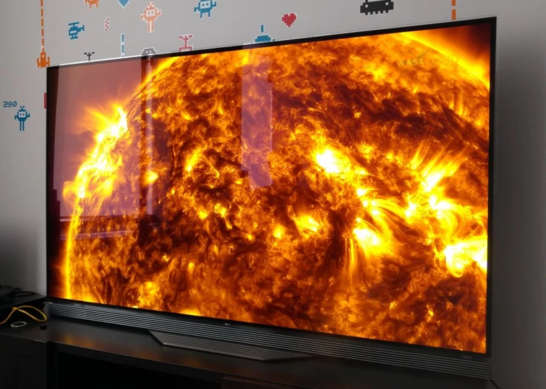 LG OLED E6 to jeden z najlepszych telewizorów na rynku, ale - pomimo genialnej jakości obrazu - niekoniecznie najlepszy