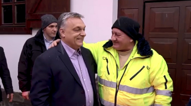 Orbán Viktor Ferenc József kukással is összefutott