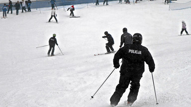 Na stokach niebawem pojawią się policjanci. Są pierwsze wypadki