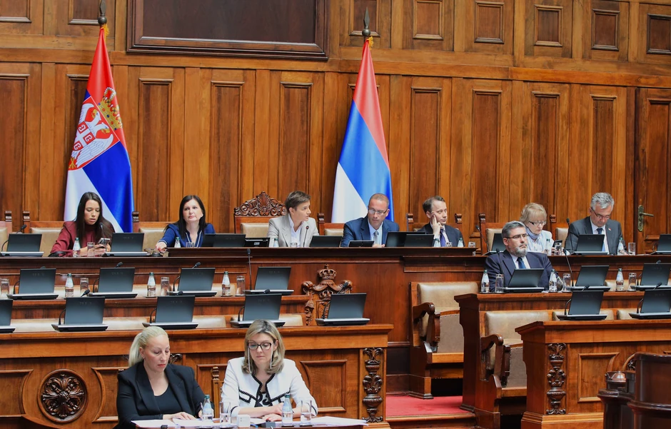 Poslanici nastavili raspravu po amandmanima na Predlog zakona o presađivanju organa
