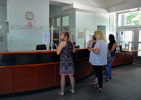Neki su delimično ispoštovali pravila oblačenja