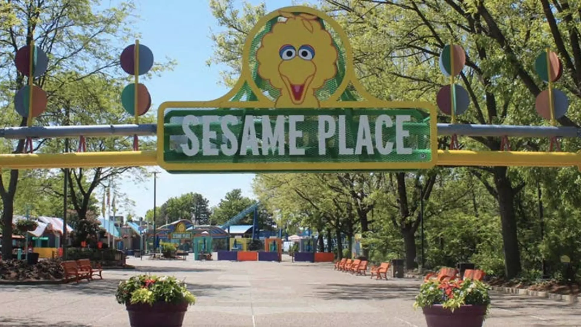 Sesame Street pierwszym parkiem rozrywki z certyfikatem centrum autyzmu. Mnóstwo specjalnych atrakcji