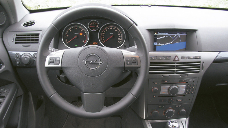 Opel Astra III (2004-14)