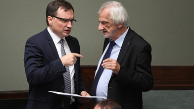 Iskrzy między PiS a Solidarną Polską. Ryszard Terlecki przypuszcza atak na partię Ziobry. "Wydumane"