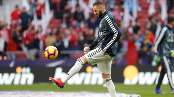 Karim Benzema jó formában várja az Ajax elleni találkozót, a hollandoknak nehéz lesz semlegesíteniük a franciát / Fotó: MTI/EPA-Juanjo Martin