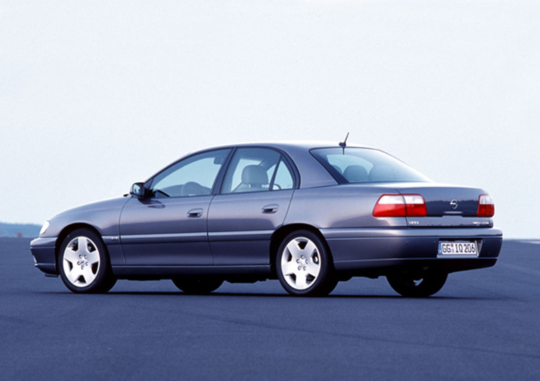 Opel Omega