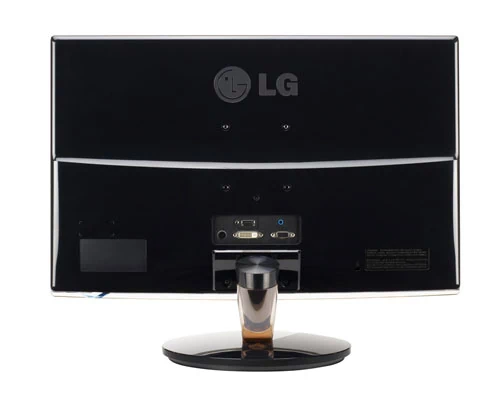 Z tyłu monitora LG widać cztery otwory służące do zamocowania uchwytu VESA oraz bogaty zestaw gniazd połączeniowych